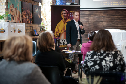 Tojaskihivas_zaras_Pákozd_Gergely